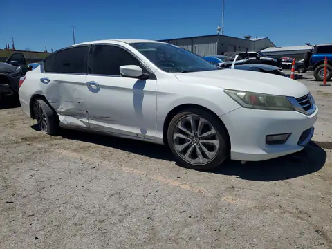 1HGCR2F54FA145063 — 2015 Honda Accord, фото 4 с аукциона Copart 13.10.2026, Боковая часть