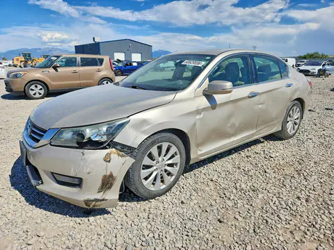 1HGCR2F83FA010764 — 2015 Honda Accord, Боковая часть (Side), фото до ремонта