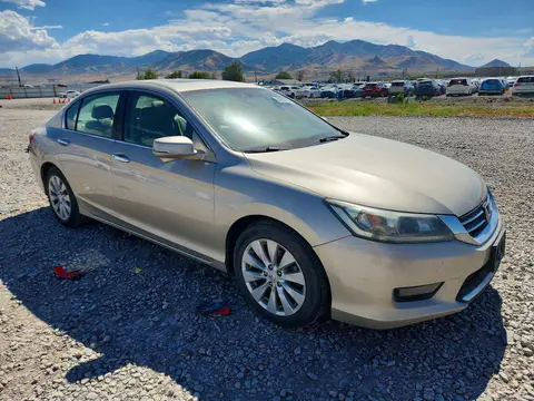 2015 Honda Accord VIN 1HGCR2F83FA010764 фото 4
