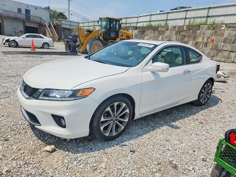 1HGCT2B87FA000911 — 2015 Honda Accord, Задняя часть (Rear End), фото до ремонта