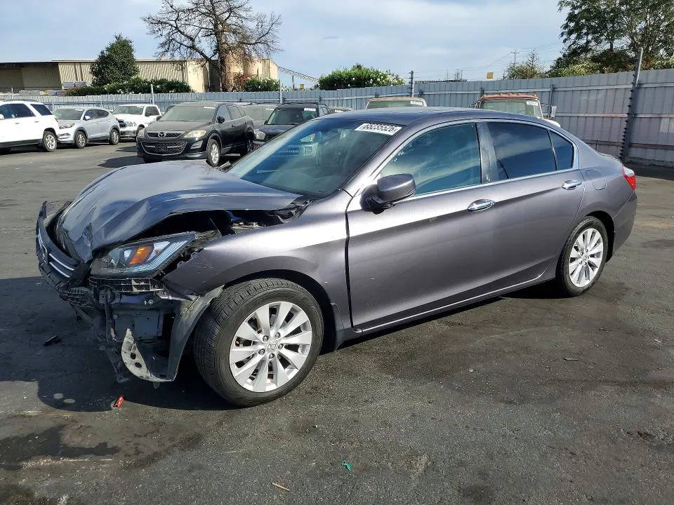 2015 Honda Accord VIN 1HGCR2F78FA055013 фото 1