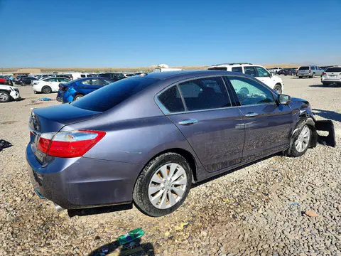 2015 Honda Accord VIN 1HGCR3F84FA032701 фото 3