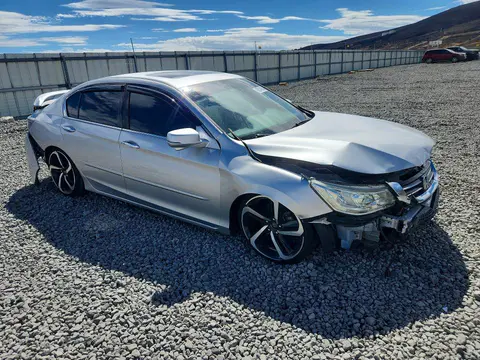 2015 Honda Accord VIN 1HGCR2F71FA051563 фото 4