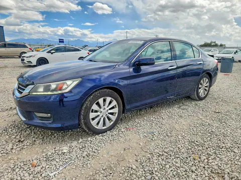 1HGCR3F81FA030548 — 2015 Honda Accord, Задняя часть (Rear End), фото до ремонта
