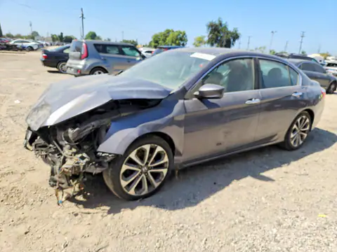 1HGCR2F54FA110054 — 2015 Honda Accord, Передняя часть (Front End), фото до ремонта