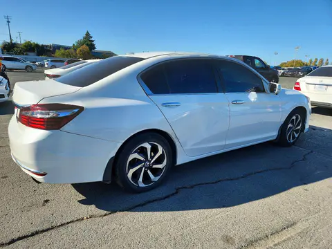 2016 Honda Accord VIN 1HGCR2F74GA215194 фото 3