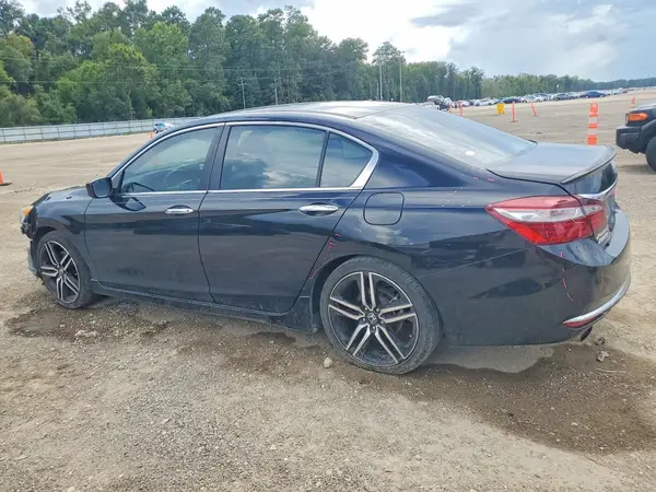 1HGCR2F58GA061877 — 2016 Honda Accord, фото 2 с аукциона Copart 13.10.2026, Передняя часть