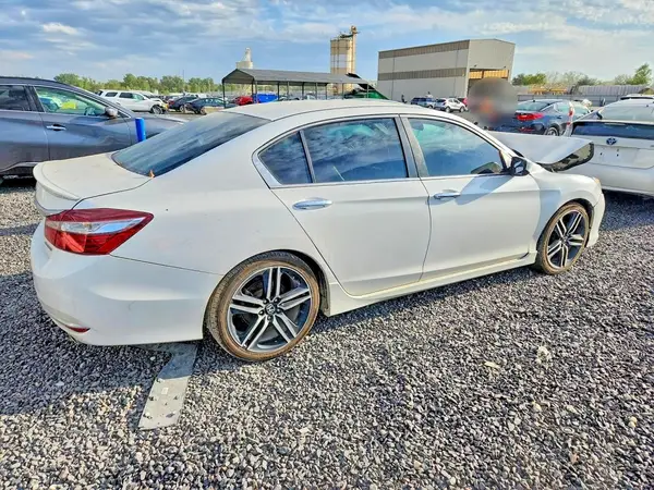 1HGCR2F68GA017922 — 2016 Honda Accord, фото 3 с аукциона Copart 13.10.2026, Передняя часть