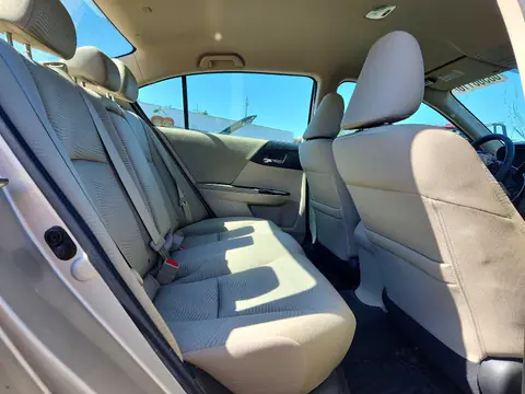 2016 Honda Accord VIN 1HGCR2F37GA057978 фото 10