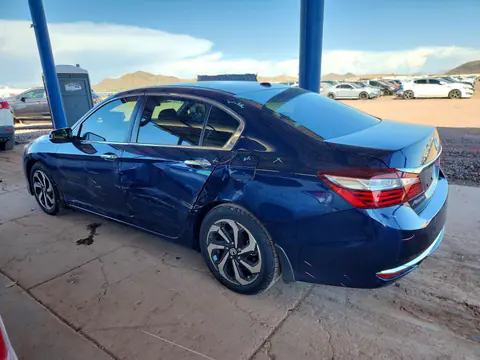2016 Honda Accord VIN 1HGCR2F97GA040960 фото 2