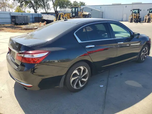 1HGCR2F83GA142621 — 2016 Honda Accord, фото 3 с аукциона Copart, Боковая часть