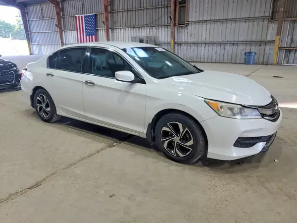 1HGCR2F31GA156568 — 2016 Honda Accord, фото 4 с аукциона Copart, Передняя часть