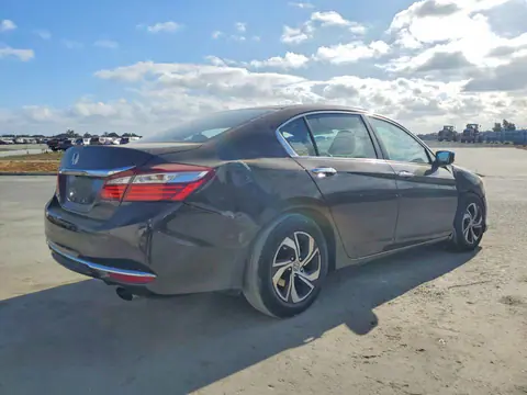 2016 Honda Accord VIN 1HGCR2F33GA010768 фото 3