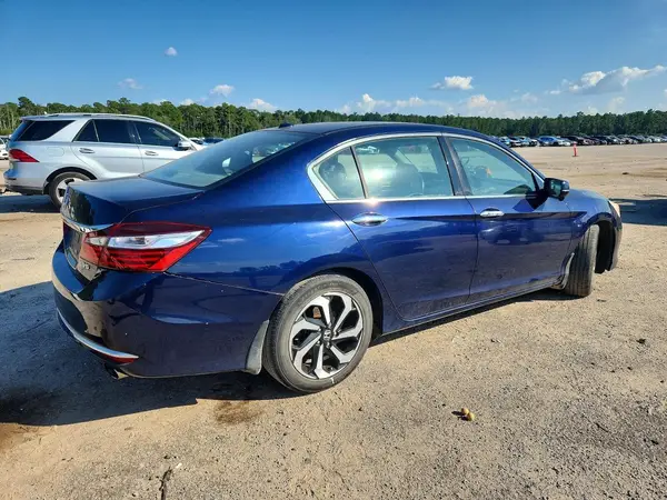 2016 HONDA ACCORD VIN 1HGCR3F82GA008169 фото 3