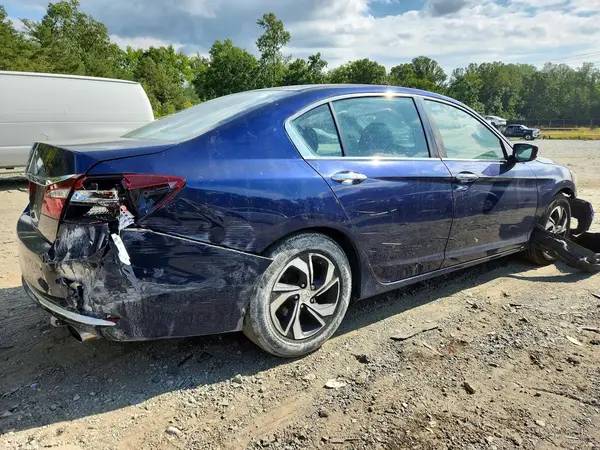 1HGCR2F35GA210647 — 2016 Honda Accord, фото 3 с аукциона Copart, Передняя часть