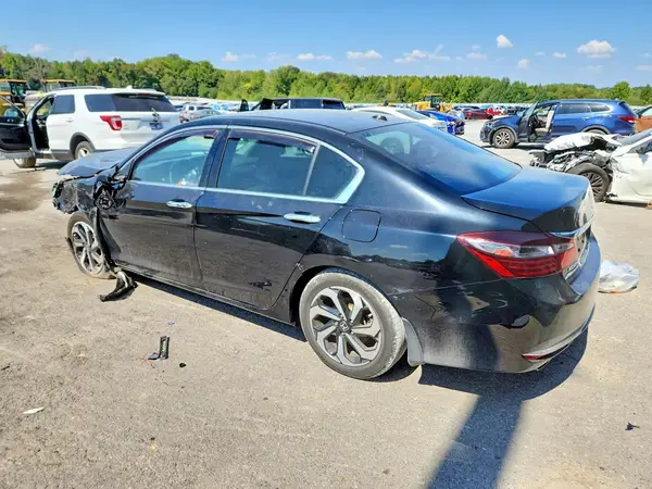 1HGCR3F05GA008385 — 2016 Honda Accord, фото 2 с аукциона Copart 01.10.2026, Передняя часть
