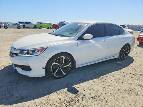 1HGCR2F51GA188597 — 2016 Honda Accord, Задняя часть (Rear End), фото до ремонта