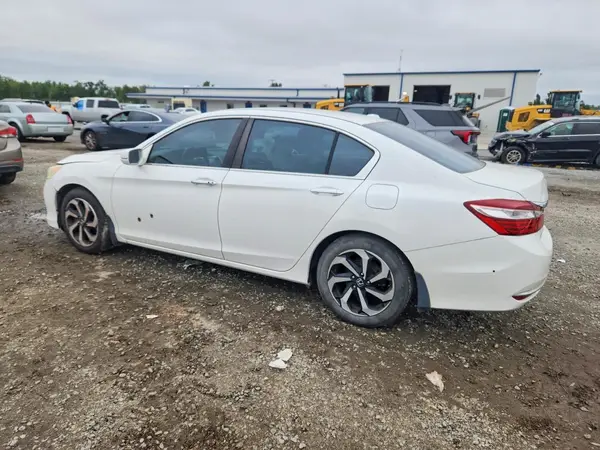 1HGCR2F99GA230419 — 2016 Honda Accord, фото 2 с аукциона Copart, Передняя часть