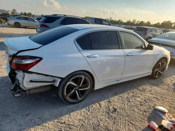 1HGCR2F56GA180494 — 2016 Honda Accord, фото 3 с аукциона Copart, Задняя часть