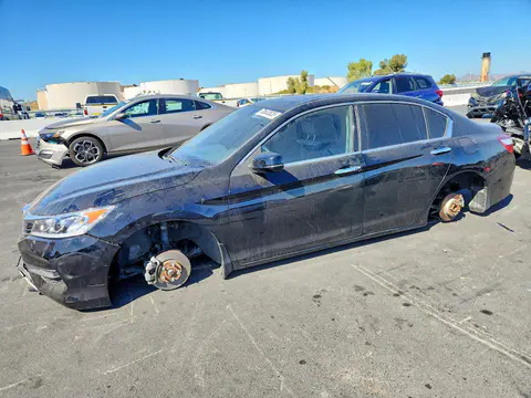 1HGCR2F76GA165530 — 2016 Honda Accord, Разукомплектован (Stripped), фото до ремонта