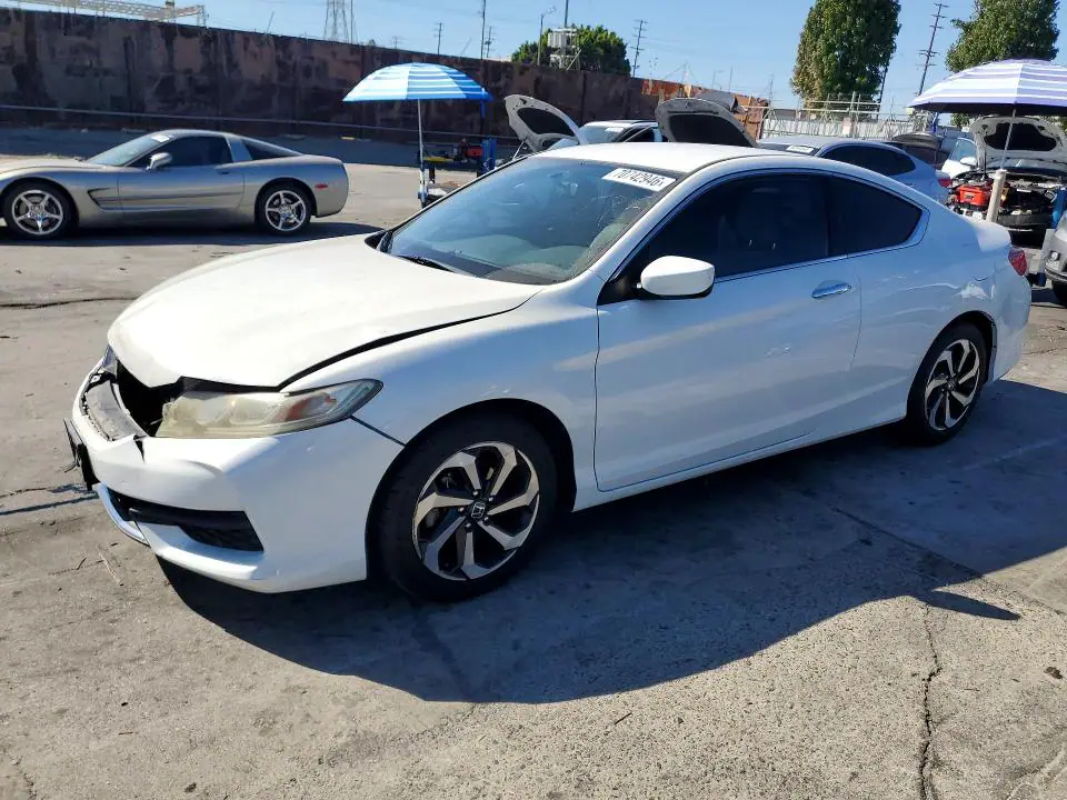 2016 Honda Accord VIN 1HGCT1B30GA003326 фото 1