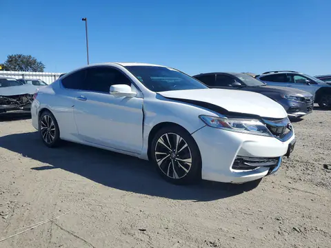 2016 Honda Accord VIN 1HGCT2B80GA002064 фото 4