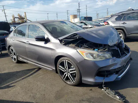 2017 Honda Accord VIN 1HGCR2F5XHA043818 фото 4