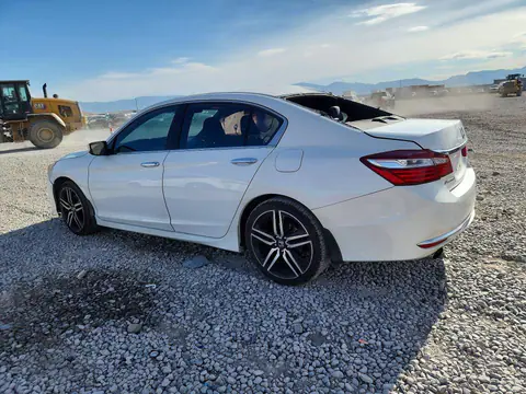 2017 Honda Accord VIN 1HGCR2F19HA022553 фото 2