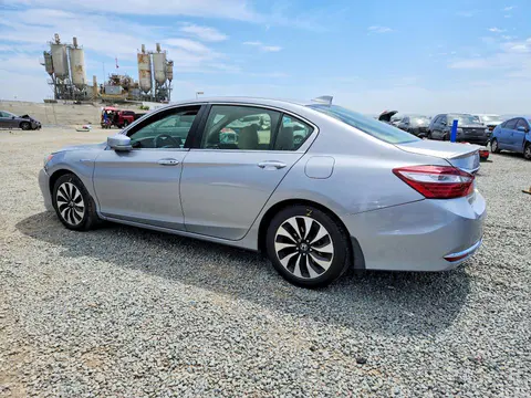 2017 Honda Accord VIN JHMCR6F55HC000724 фото 2