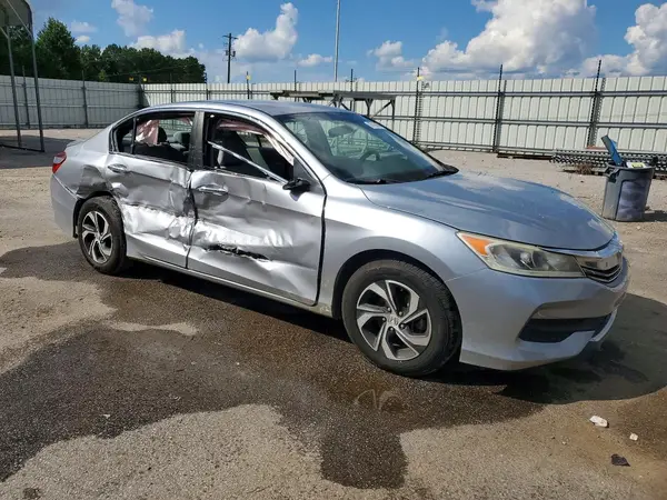 1HGCR2F38HA300683 — 2017 Honda Accord, фото 4 с аукциона Copart 12.10.2026, Боковая часть