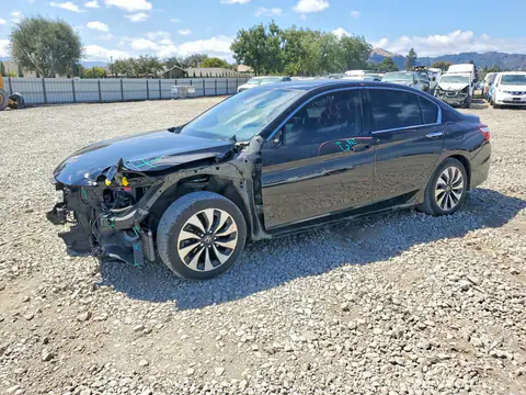 JHMCR6F55HC024618 — 2017 Honda Accord, Передняя часть (Front End), фото до ремонта