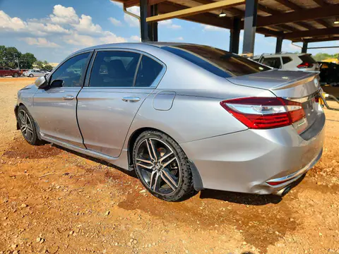 1HGCR2F59HA032941 — 2017 Honda Accord, фото 2 с аукциона Copart 14.10.2026, Передняя часть