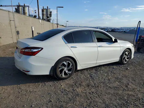 2017 Honda Accord VIN 1HGCR2F30HA123742 фото 3
