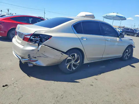 2017 Honda Accord VIN 1HGCR2F30HA218396 фото 3