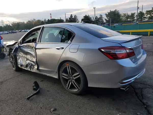 1HGCR3F90HA028009 — 2017 Honda Accord, фото 2 с аукциона Copart 06.10.2026, Передняя часть