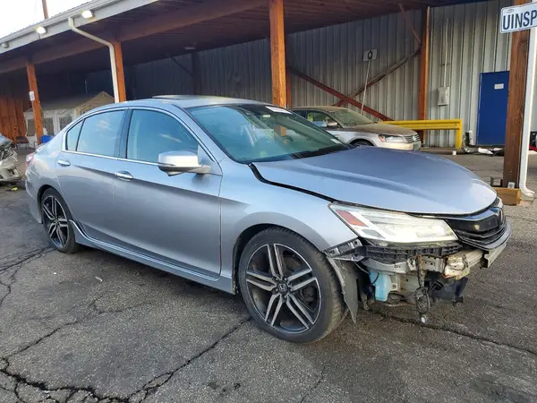 1HGCR3F90HA028009 — 2017 Honda Accord, фото 4 с аукциона Copart 06.10.2026, Передняя часть