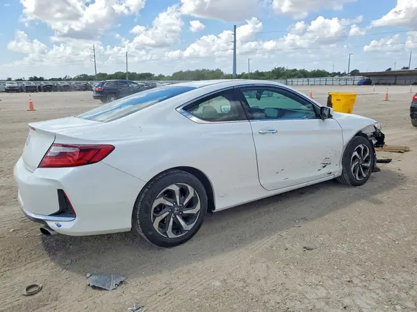 1HGCT1B37HA006886 — 2017 Honda Accord, фото 3 с аукциона Copart, Передняя часть
