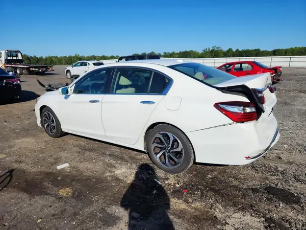 1HGCR2F84HA069521 — 2017 Honda Accord, фото 2 с аукциона Copart 07.10.2026, Задняя часть