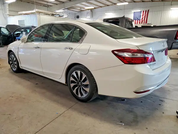JHMCR6F59HC002086 — 2017 Honda Accord, фото 2 с аукциона Copart, Передняя часть