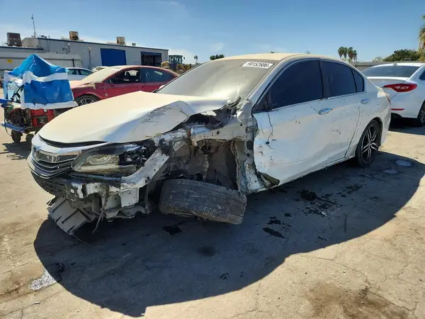 1HGCR2F50HA266126 — 2017 Honda Accord, Передняя часть (Front End), фото до ремонта