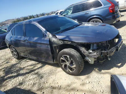 2017 HONDA ACCORD VIN 1HGCR2F33HA163264 фото 4