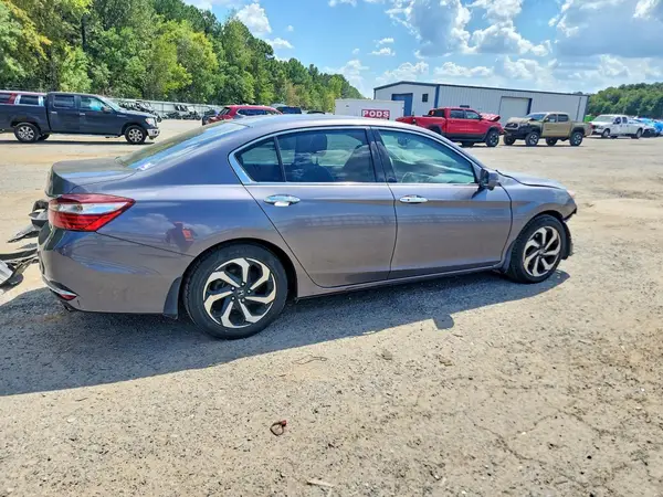 2017 HONDA ACCORD VIN 1HGCR3F83HA023491 фото 3