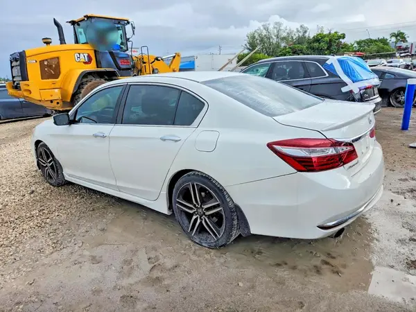 2017 HONDA ACCORD VIN 1HGCR2F51HA028334 фото 2