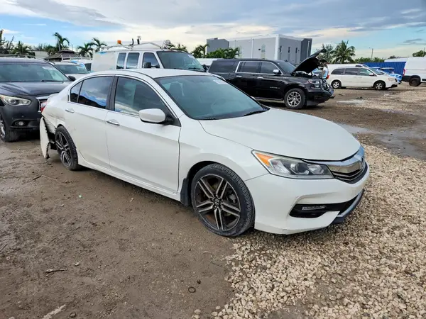 2017 HONDA ACCORD VIN 1HGCR2F51HA028334 фото 4