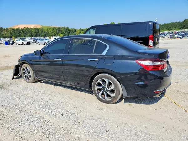 1HGCR3F85HA039725 — 2017 Honda Accord, фото 2 с аукциона Copart 12.10.2026, Передняя часть