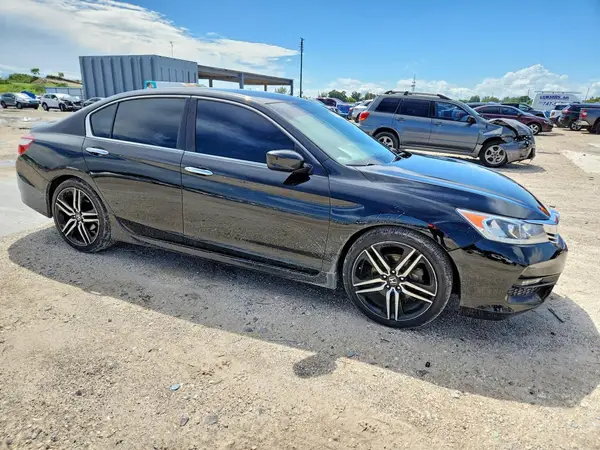 1HGCR2F54HA246963 — 2017 Honda Accord, фото 4 с аукциона Copart 01.10.2026, Передняя часть