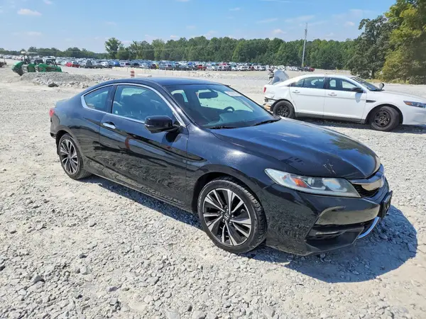 1HGCT2B86HA001616 — 2017 Honda Accord, фото 4 с аукциона Copart 07.10.2026, Боковая часть