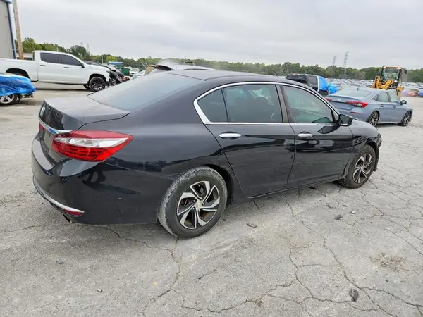 2017 HONDA ACCORD VIN 1HGCR2F38HA221126 фото 3