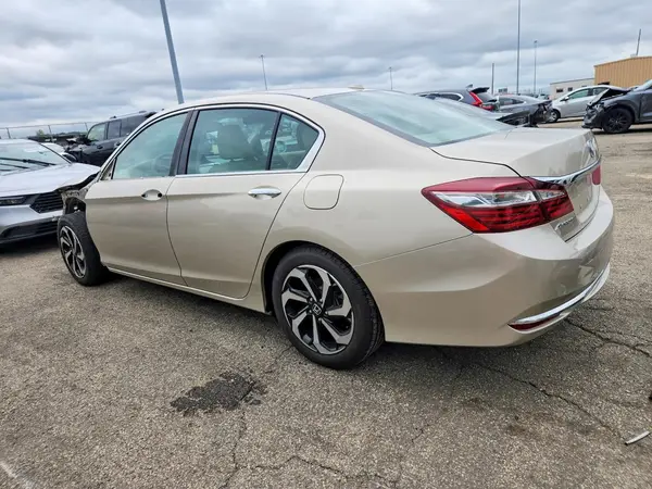 1HGCR2F86HA174898 — 2017 Honda Accord, фото 2 с аукциона Copart 30.09.2026, Передняя часть