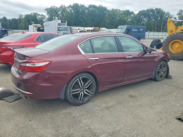 1HGCR3F9XHA031676 — 2017 Honda Accord, фото 3 с аукциона Copart, Передняя часть